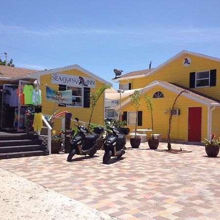 The Sea Gypsy Inn ฟอร์ตมายเยอร์สบีช ภายนอก รูปภาพ