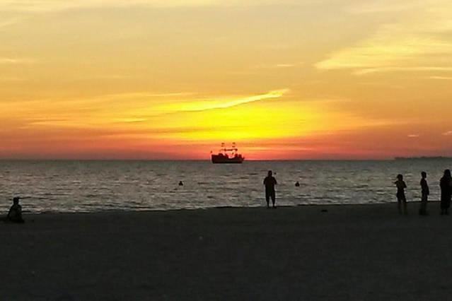 The Sea Gypsy Inn ฟอร์ตมายเยอร์สบีช ภายนอก รูปภาพ